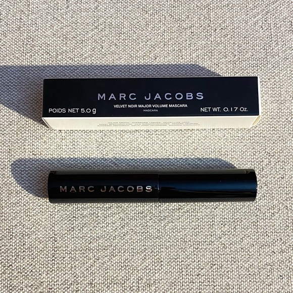 Marc Jacobs Volume Mascara NIB - Picture 1 of 1